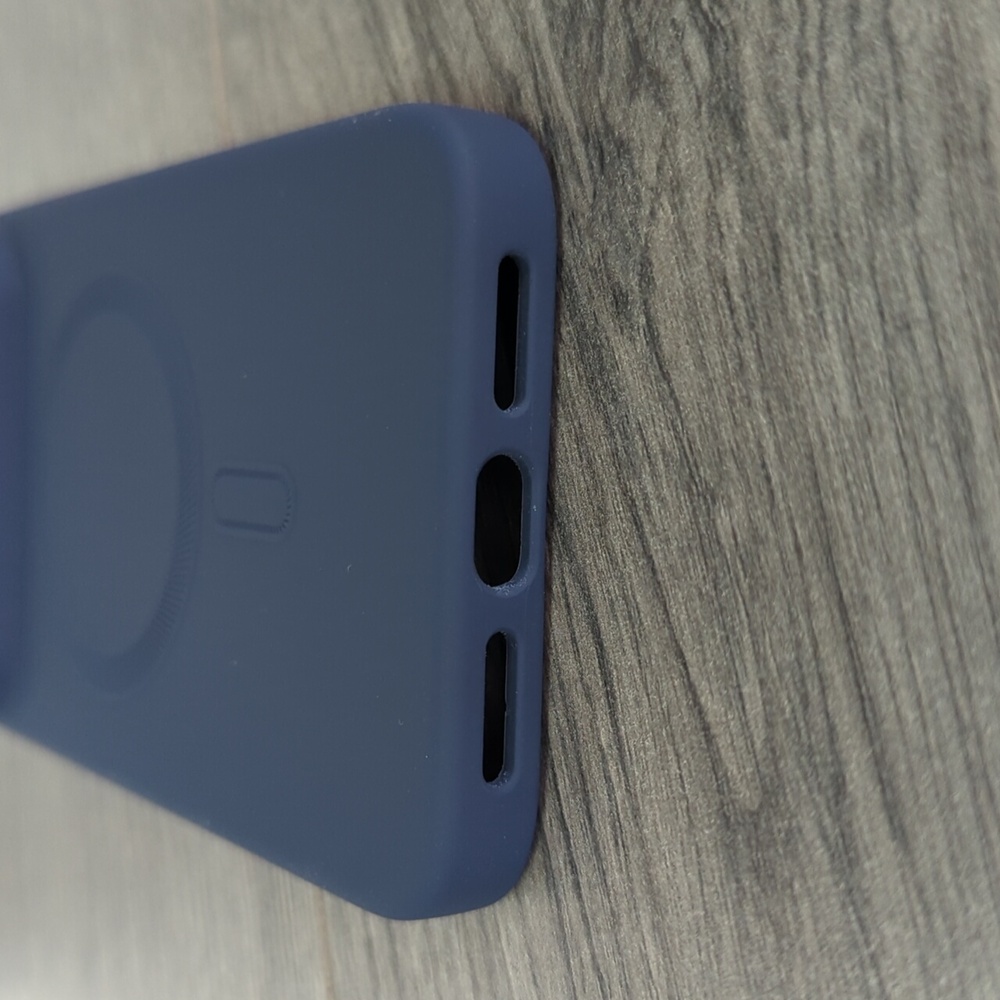 iPhone 17 Pro Max MagSafe Navy Blue Protective Case - Picture 6 of 6